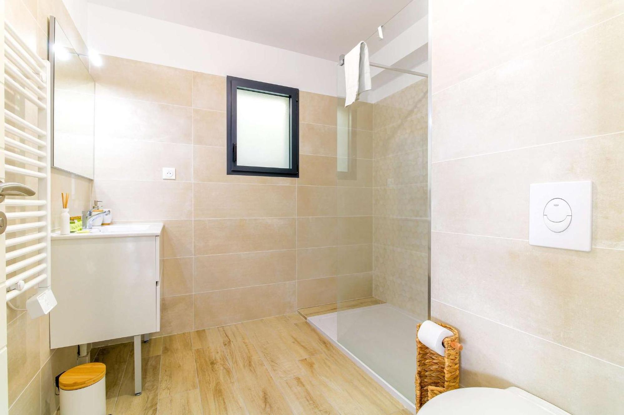 Select'Sohome - Joli Appartement Avec Jardin Privatif Et Parking - Capnat-F08 봄레미모사 외부 사진