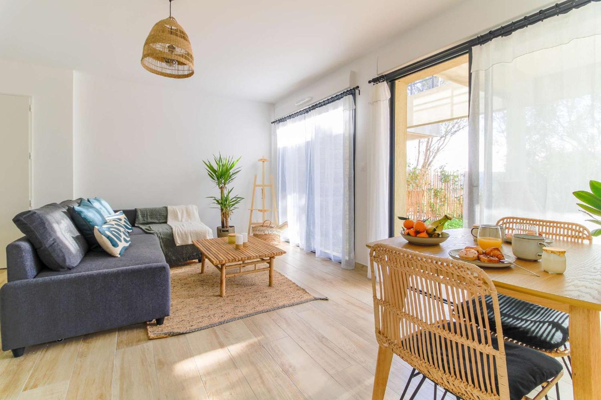 Select'Sohome - Joli Appartement Avec Jardin Privatif Et Parking - Capnat-F08 봄레미모사 외부 사진